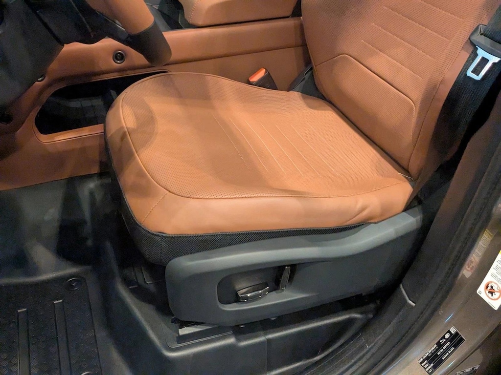 New 2026 Land Rover Defender 110 OCTA SUV