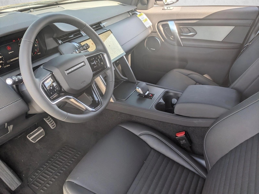 Used 2025 Land Rover Discovery Sport Dynamic SE SUV