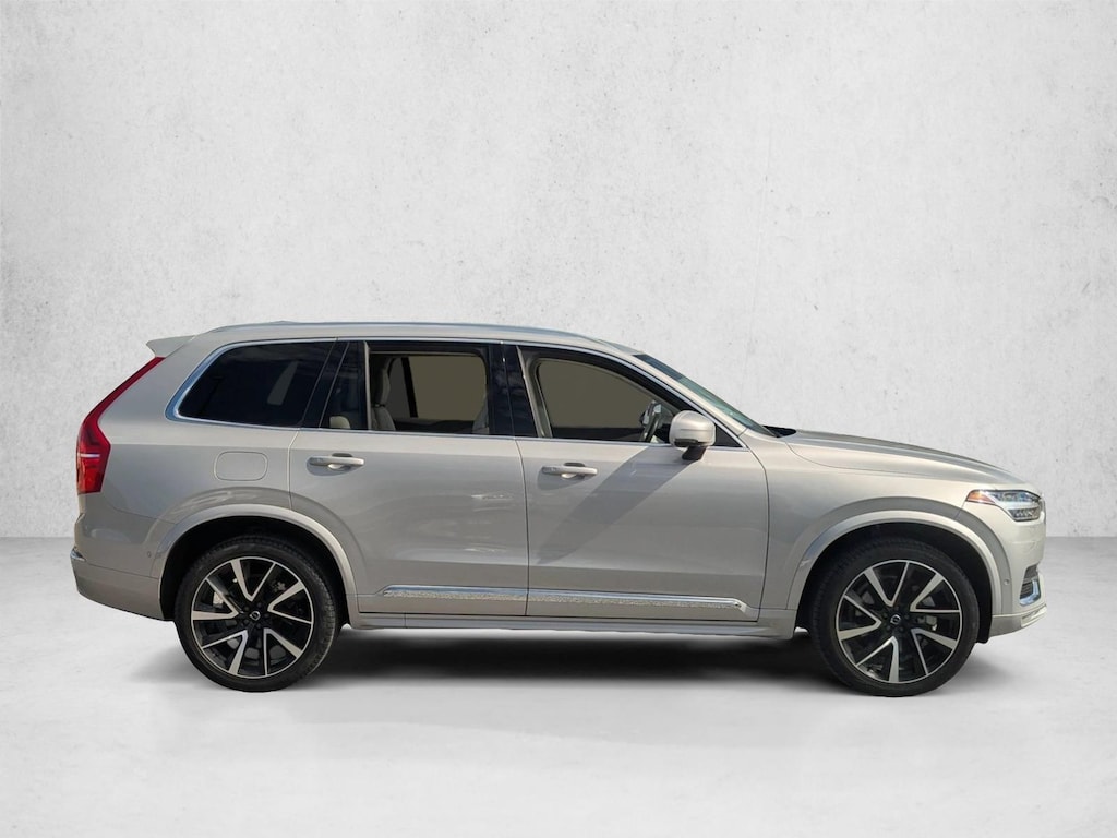 Used 2023 Volvo XC90 B5 AWD Plus SUV