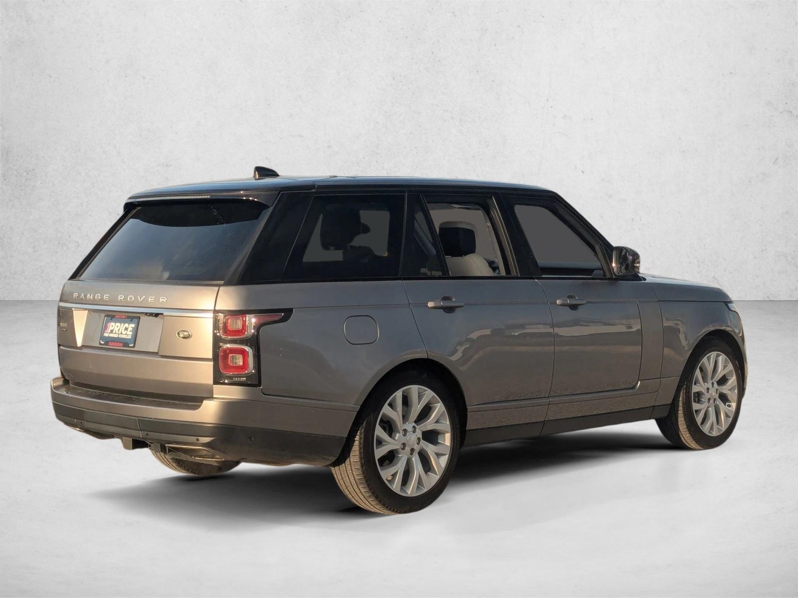 2020 Land Rover Range Rover HSE photo 4