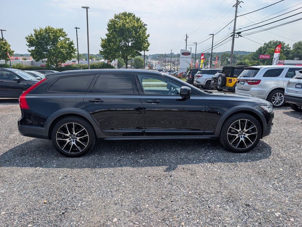 Used 2020 Volvo V90 Cross Country T6 Wagon