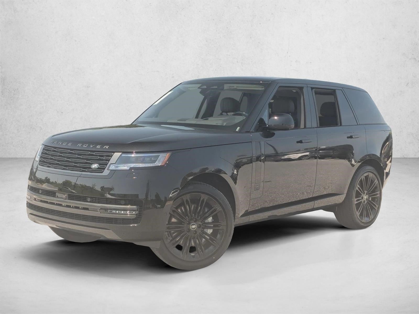 2025 Land Rover Range Rover SE's photo