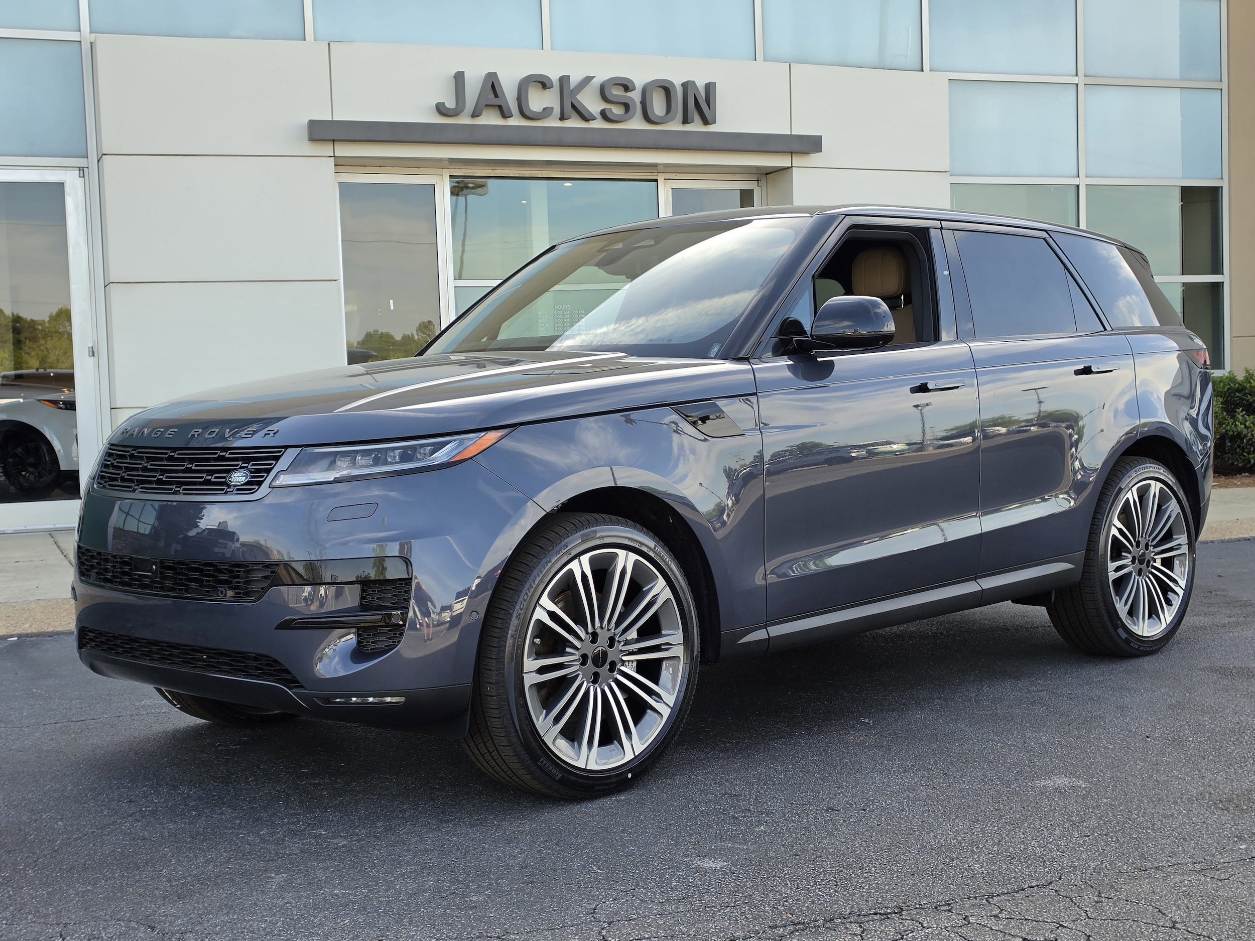 2026 Land Rover Range Rover Sport P360 SE MHEV's photo