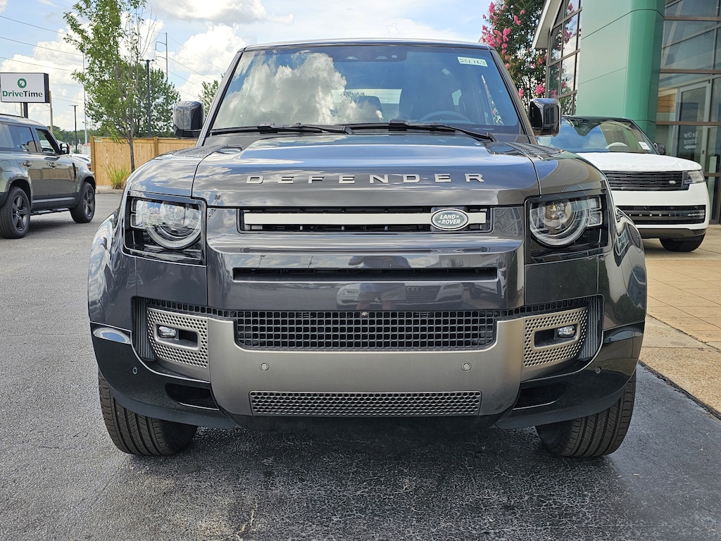 New 2025 Land Rover Defender 90 X-Dynamic SE SUV