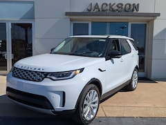 2026 Land Rover Discovery S SUV