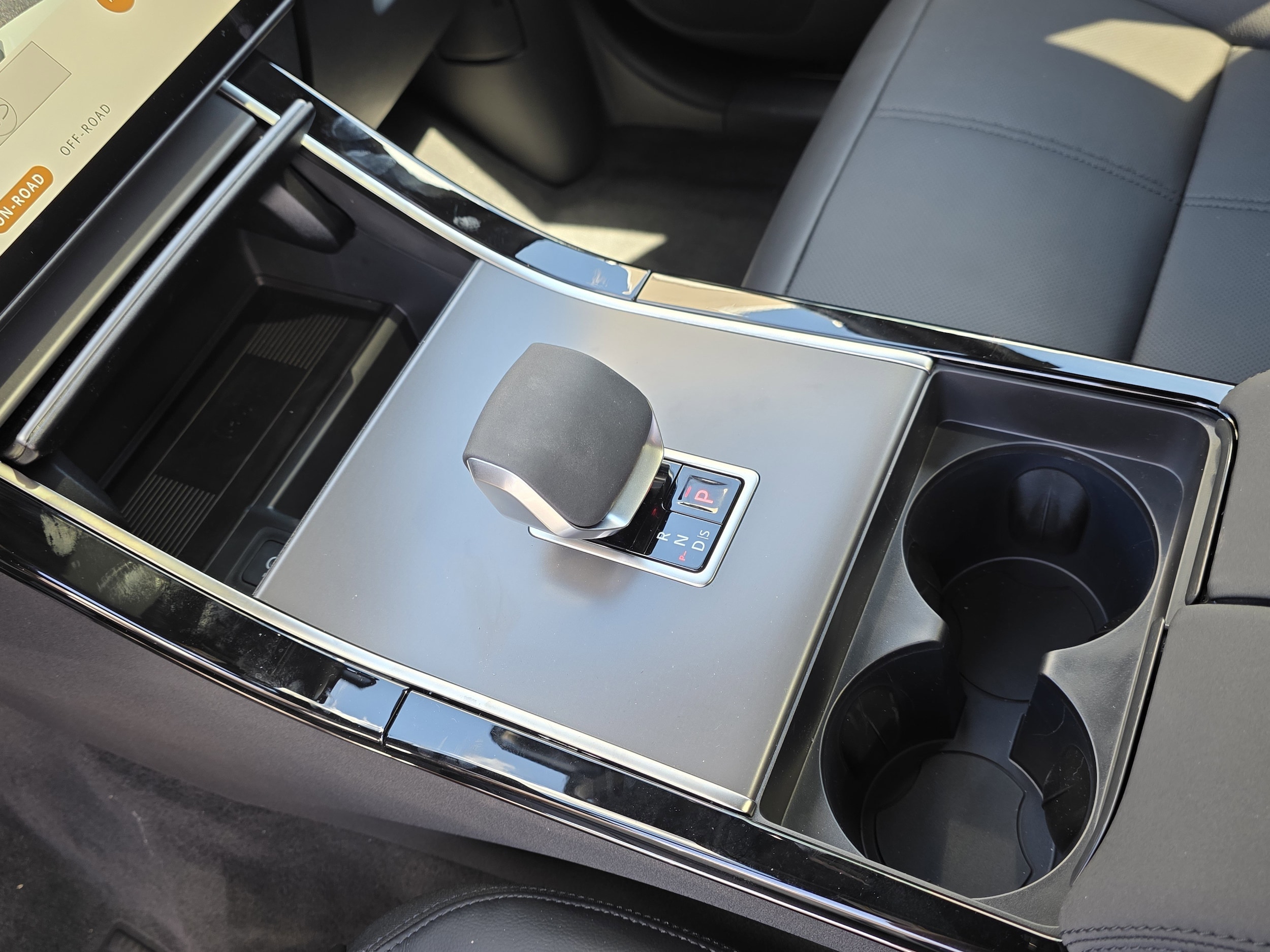 2026 Land Rover Range Rover Velar S - Photo 20