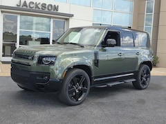 2026 Land Rover Defender 110 X-Dynamic SE SUV
