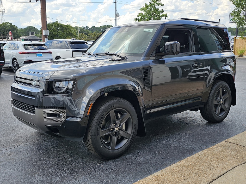 New 2025 Land Rover Defender 90 X-Dynamic SE SUV