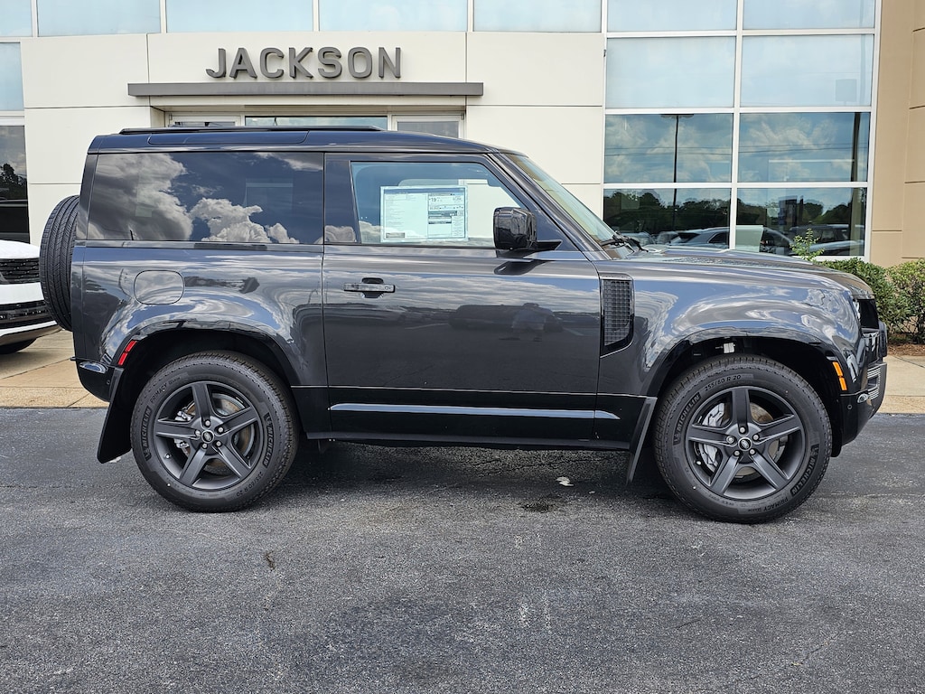 New 2025 Land Rover Defender 90 X-Dynamic SE SUV