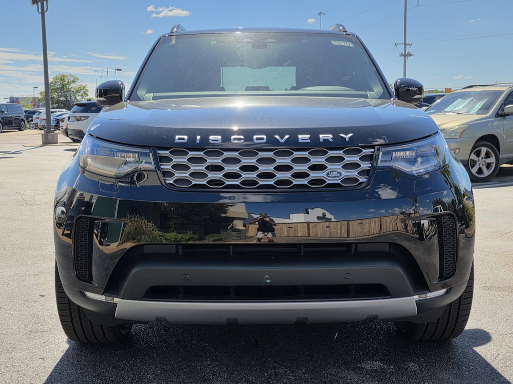 New 2025 Land Rover Discovery S SUV