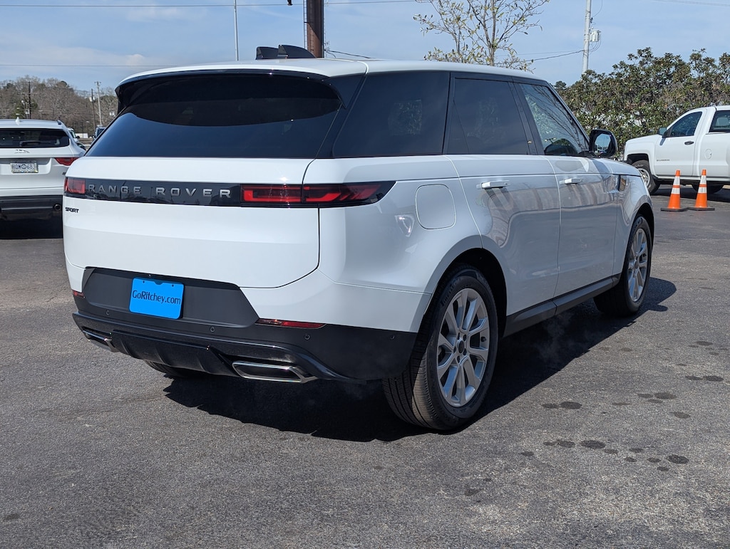New 2026 Land Rover Range Rover Sport SE SUV