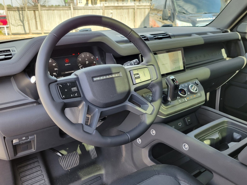 New 2023 Land Rover Defender 90 90 X-Dynamic SE SUV