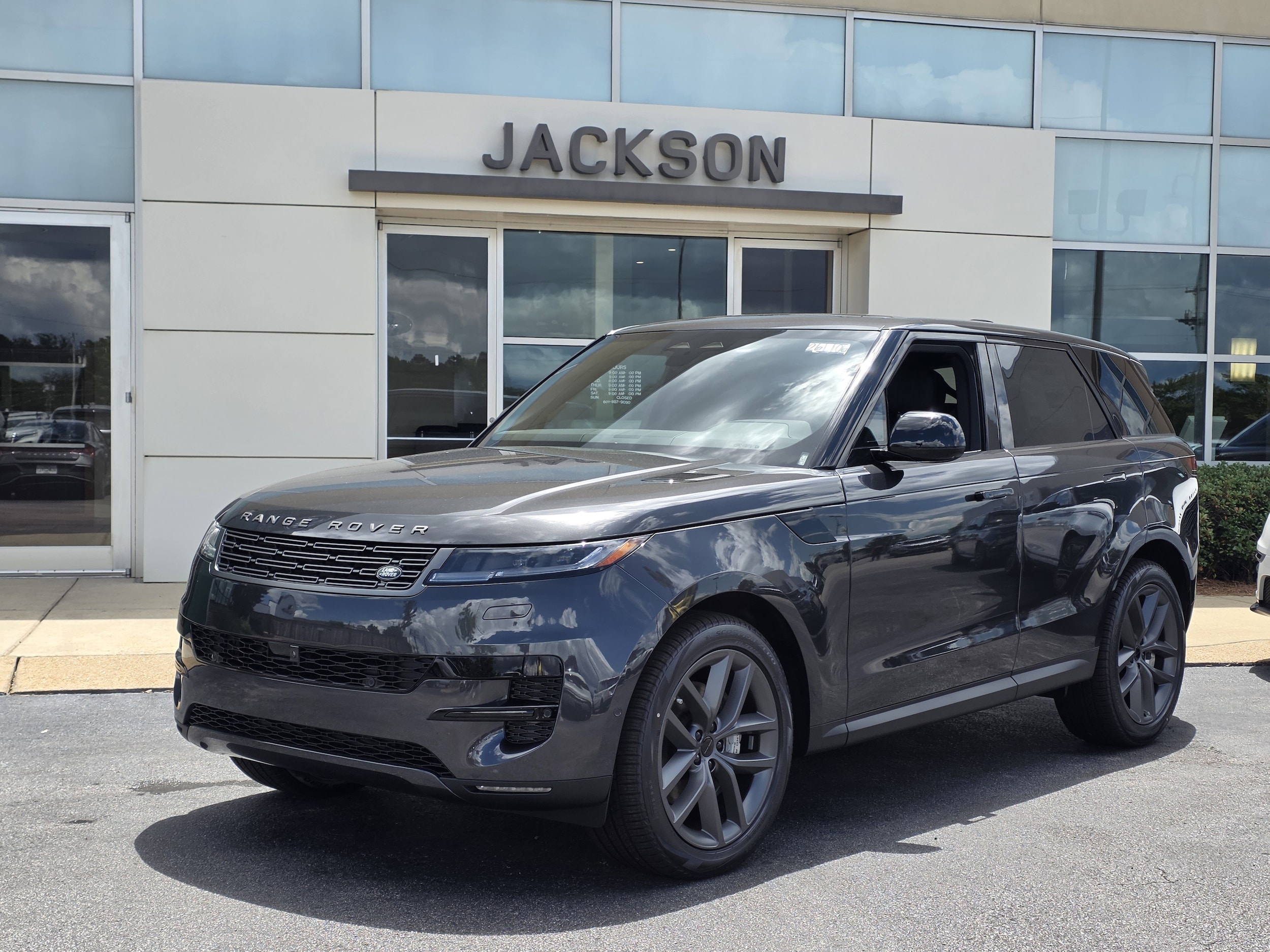2026 Land Rover Range Rover Sport P360 SE MHEV's photo