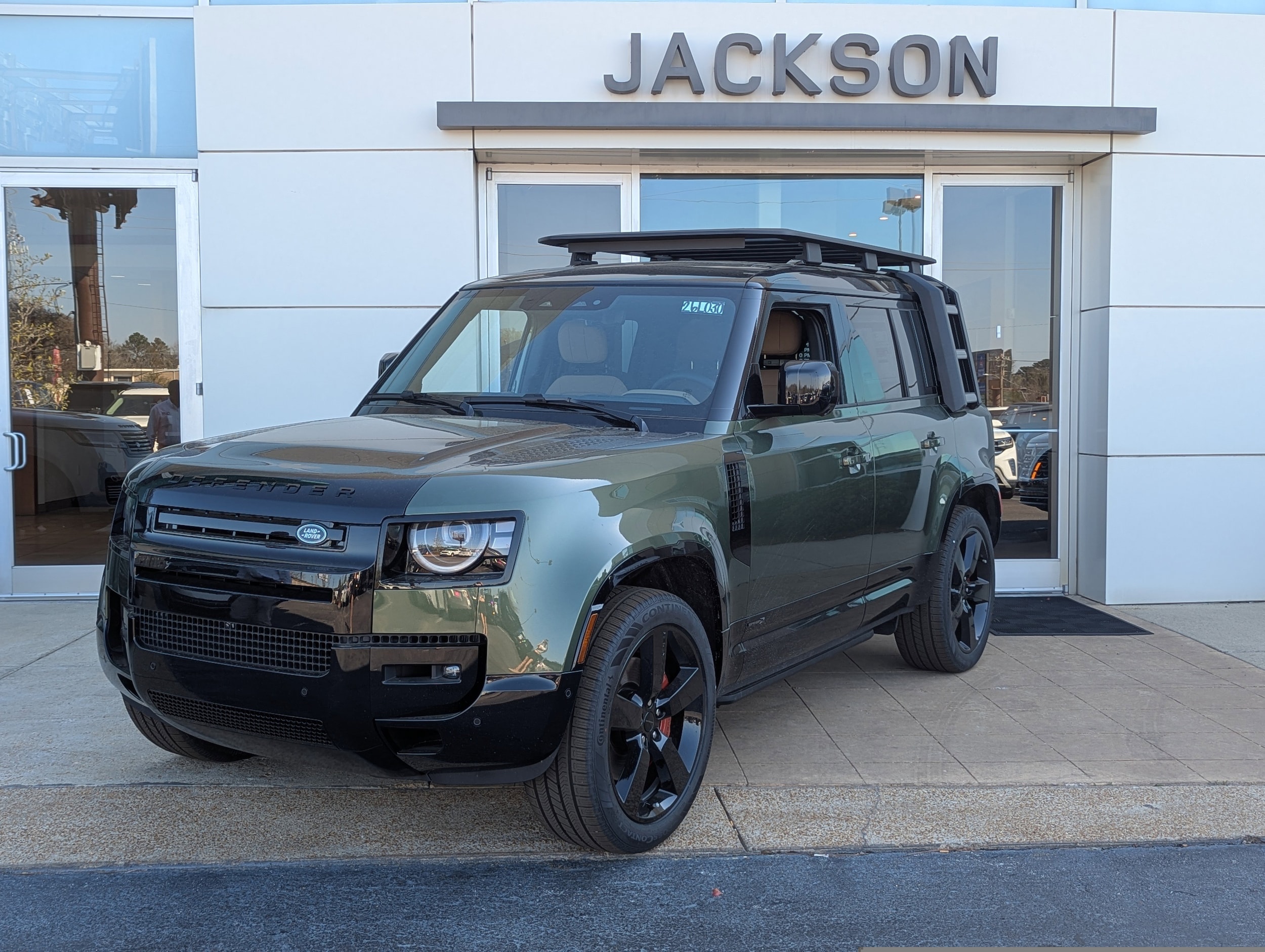 2026 Land Rover Defender 110 X P400's photo