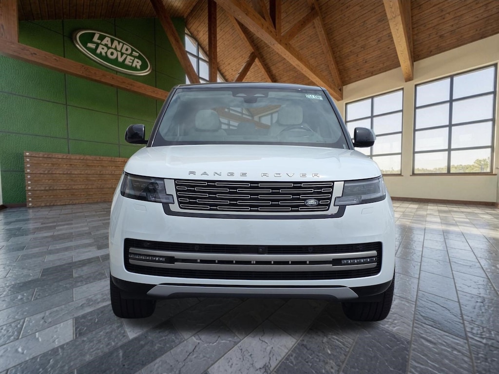 New 2026 Land Rover Range Rover SE SUV