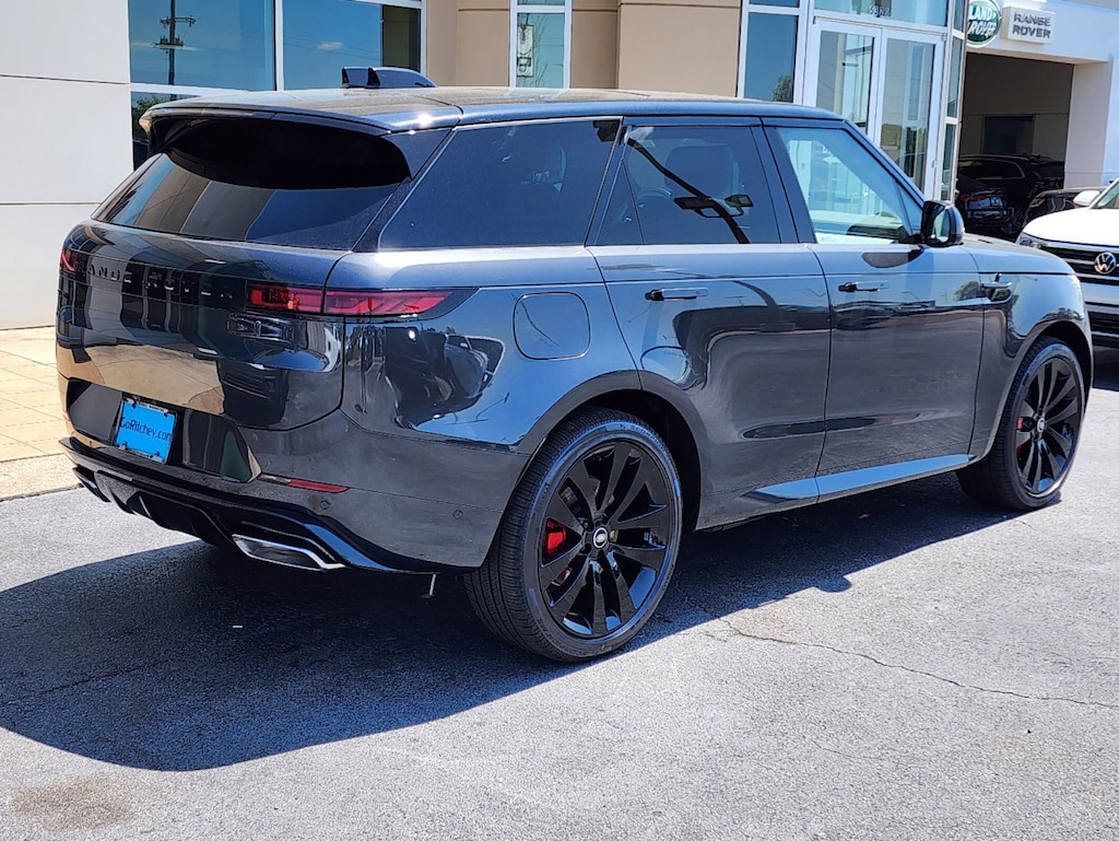 New 2025 Land Rover Range Rover Sport Dynamic SE SUV