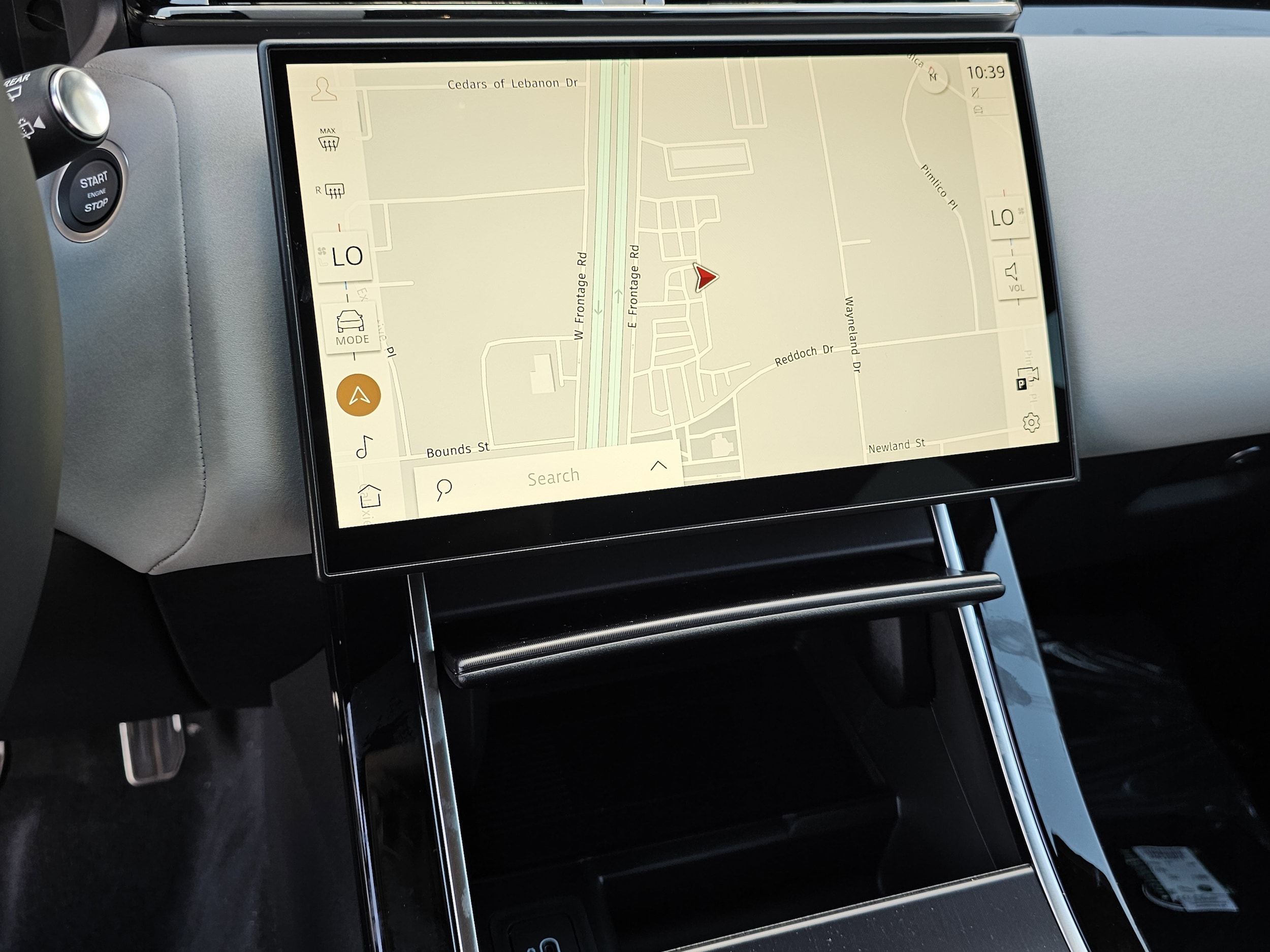 2026 Land Rover Range Rover Velar Dynamic SE - Photo 9