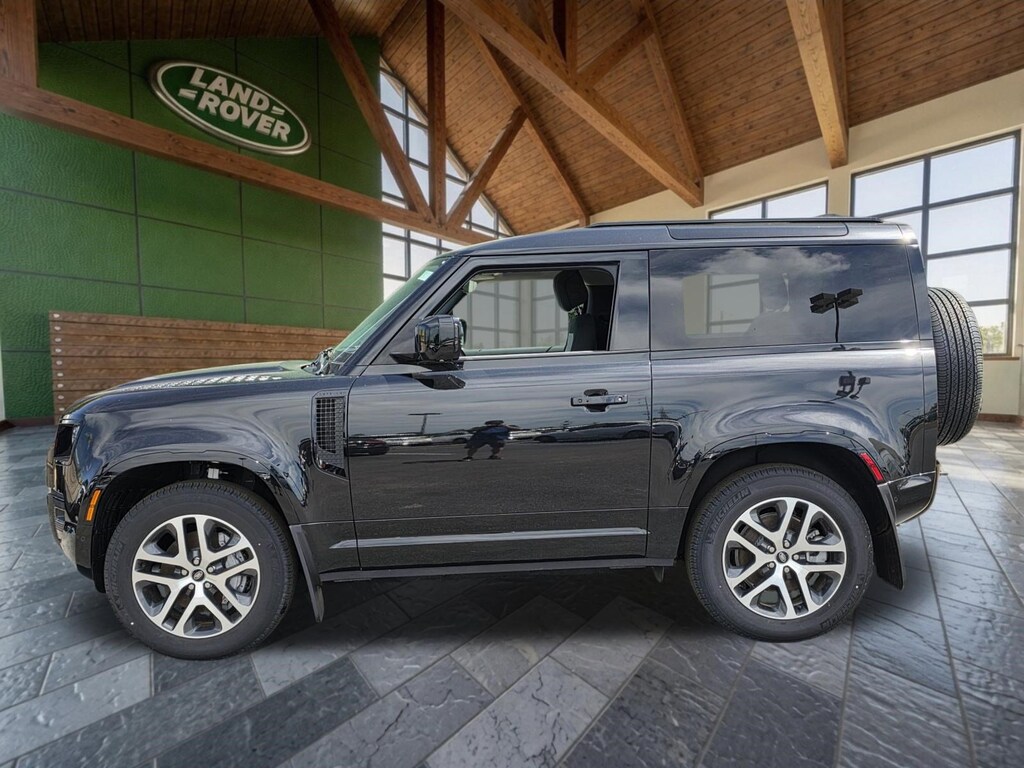 New 2024 Land Rover Defender 90 X-Dynamic SE SUV