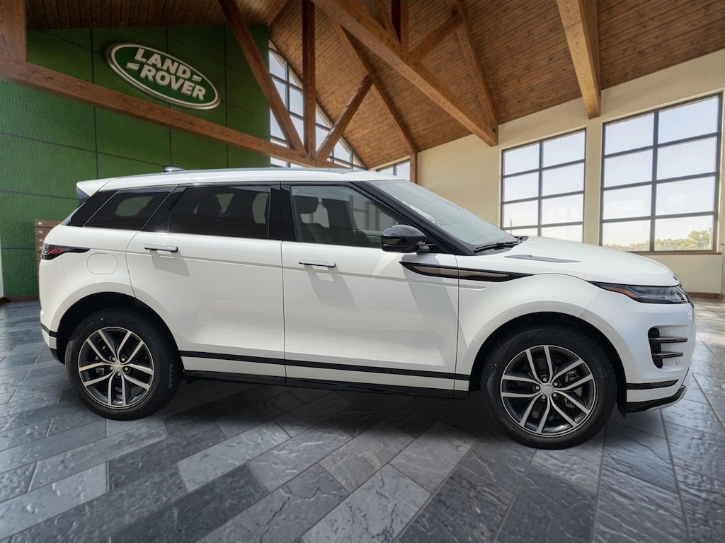 New 2025 Land Rover Range Rover Evoque Dynamic SE SUV