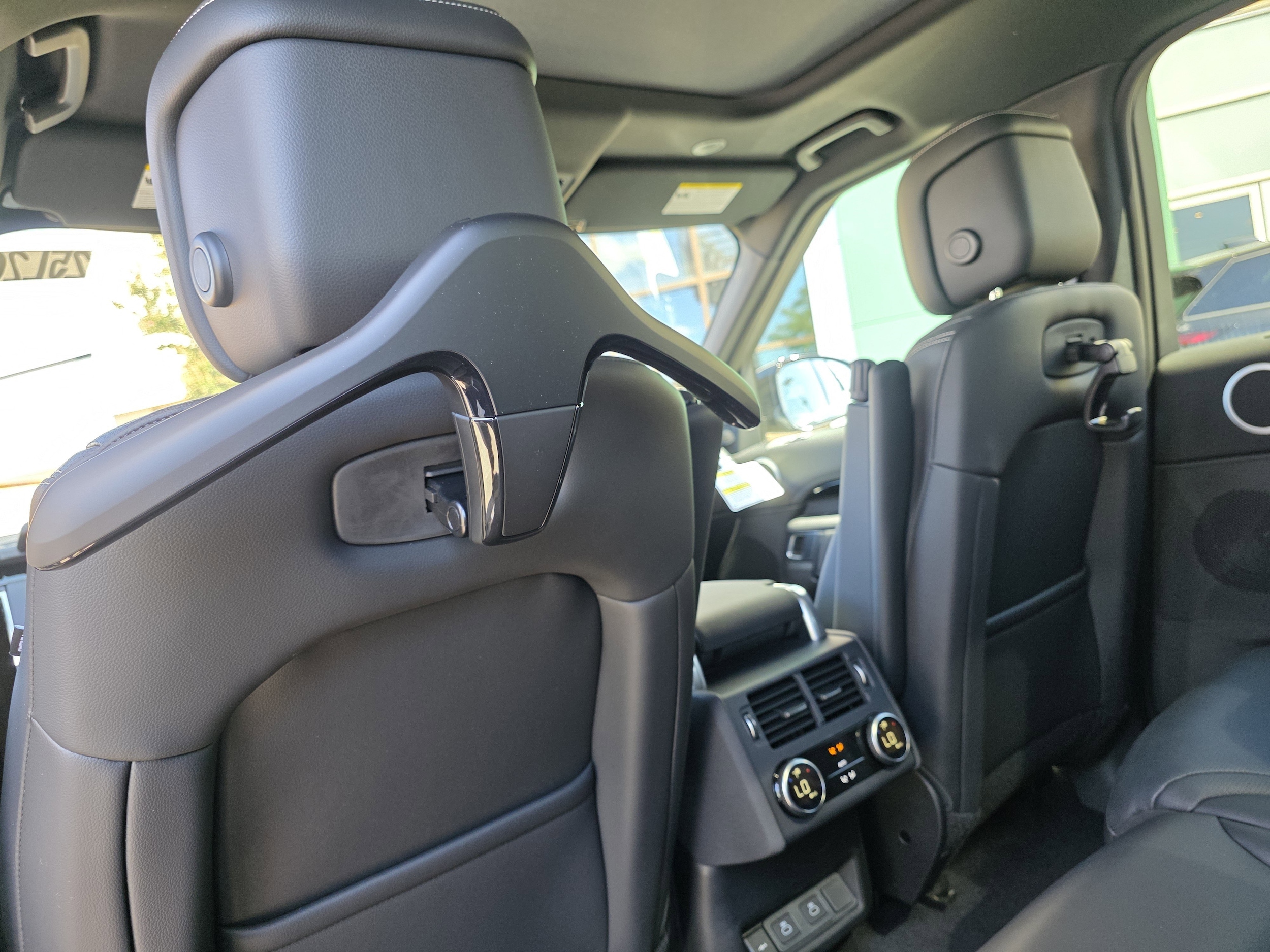 2025 Land Rover Discovery S - Photo 20