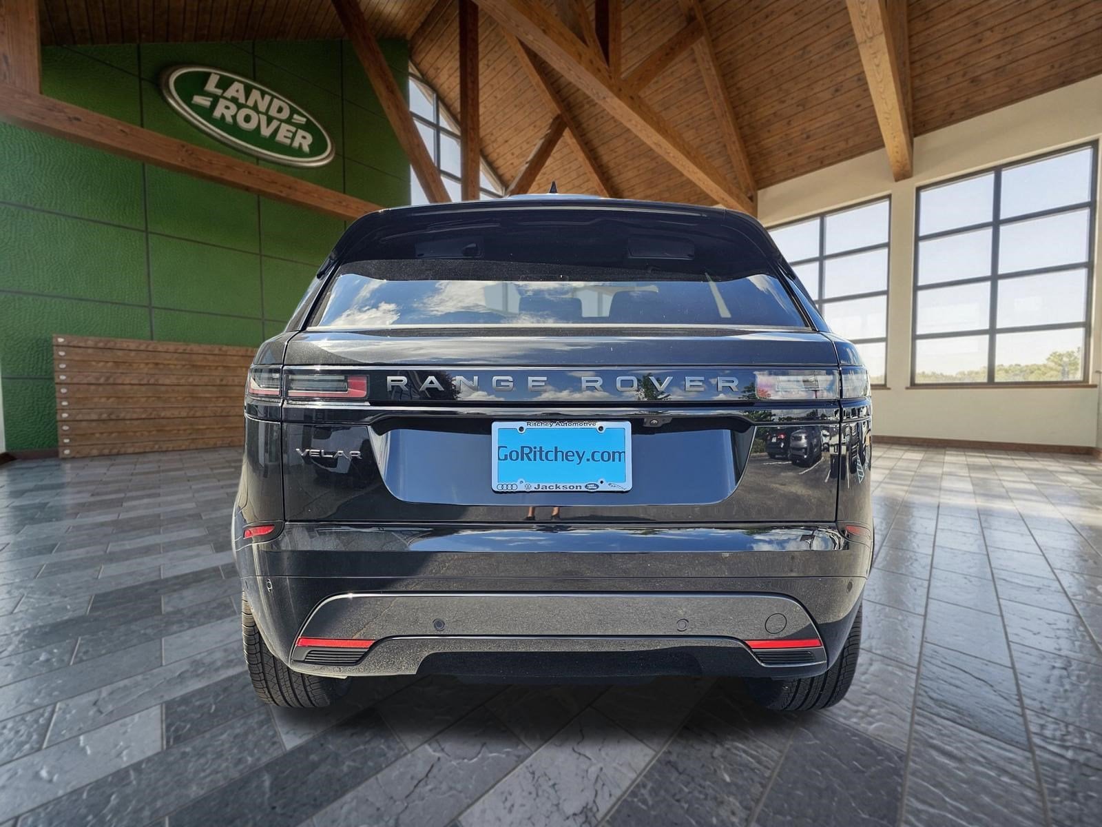2026 Land Rover Range Rover Velar Dynamic SE - Photo 6