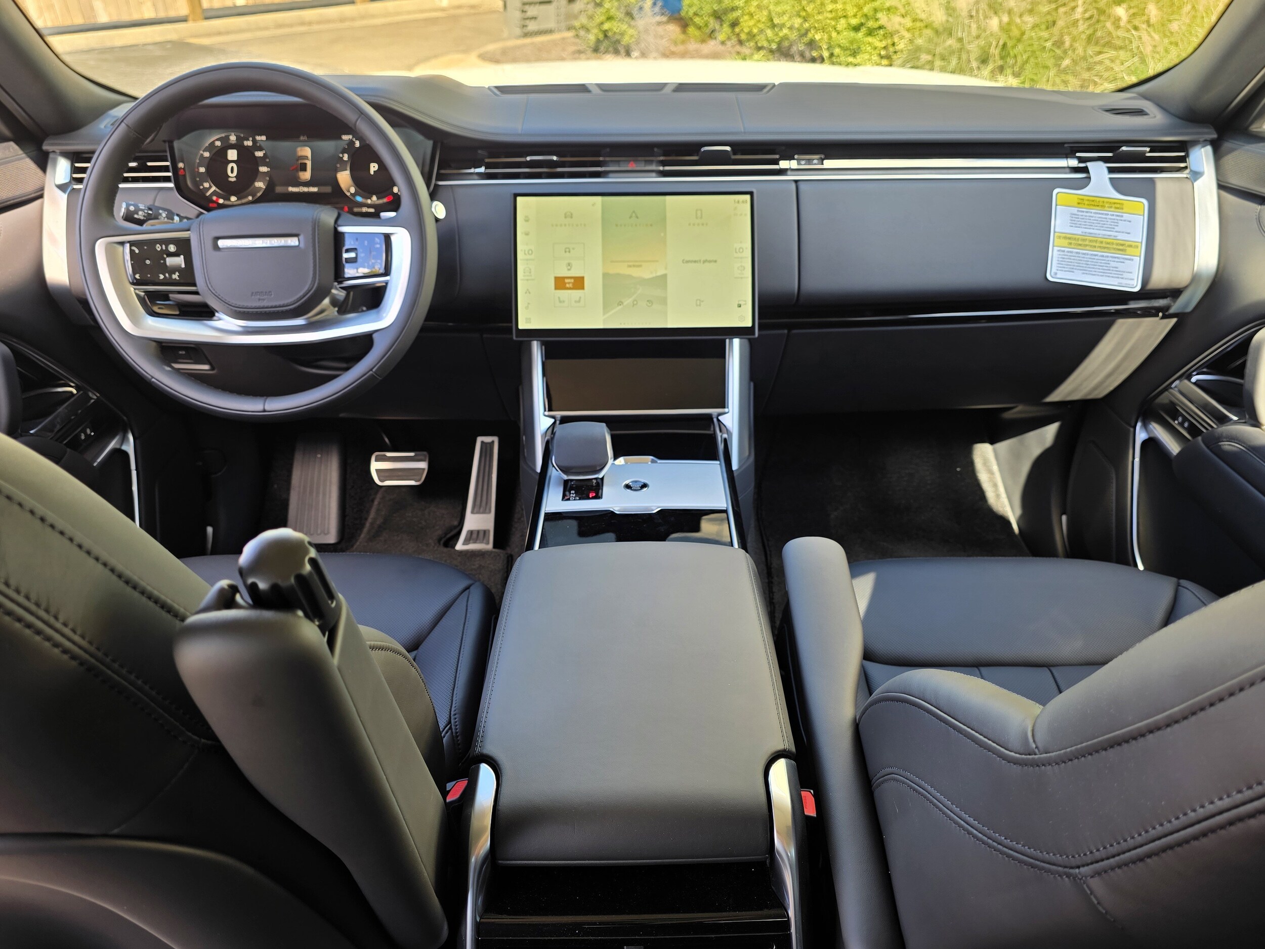 2025 Land Rover Range Rover SE - Photo 9