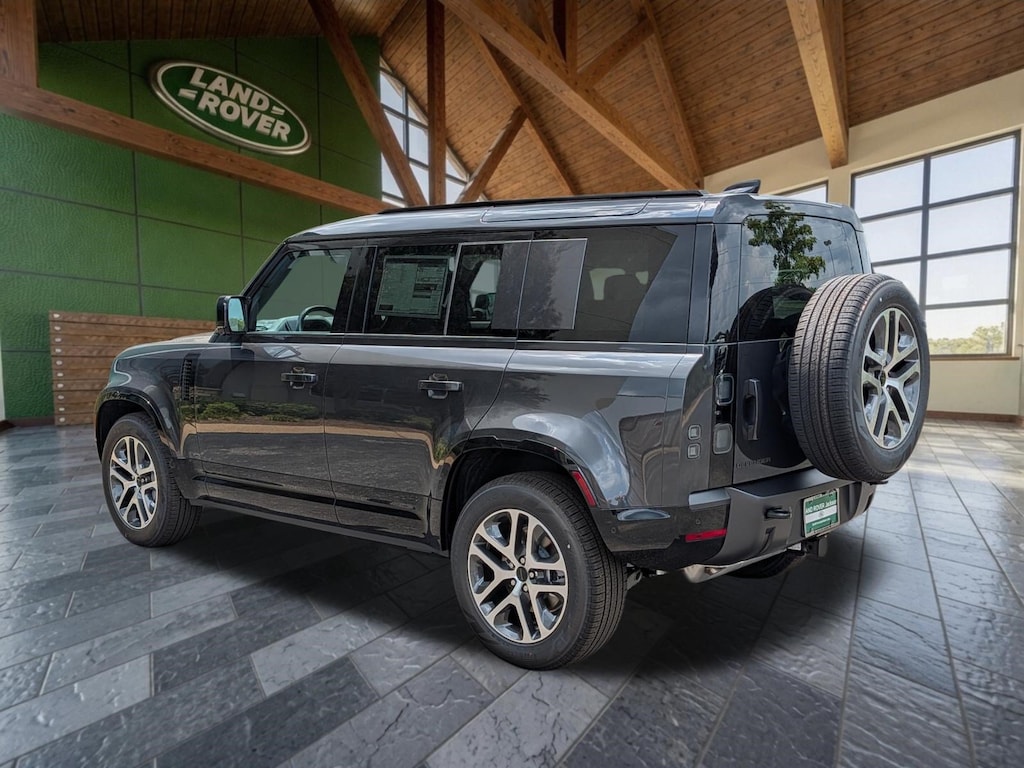 New 2026 Land Rover Defender 110 X-Dynamic SE SUV