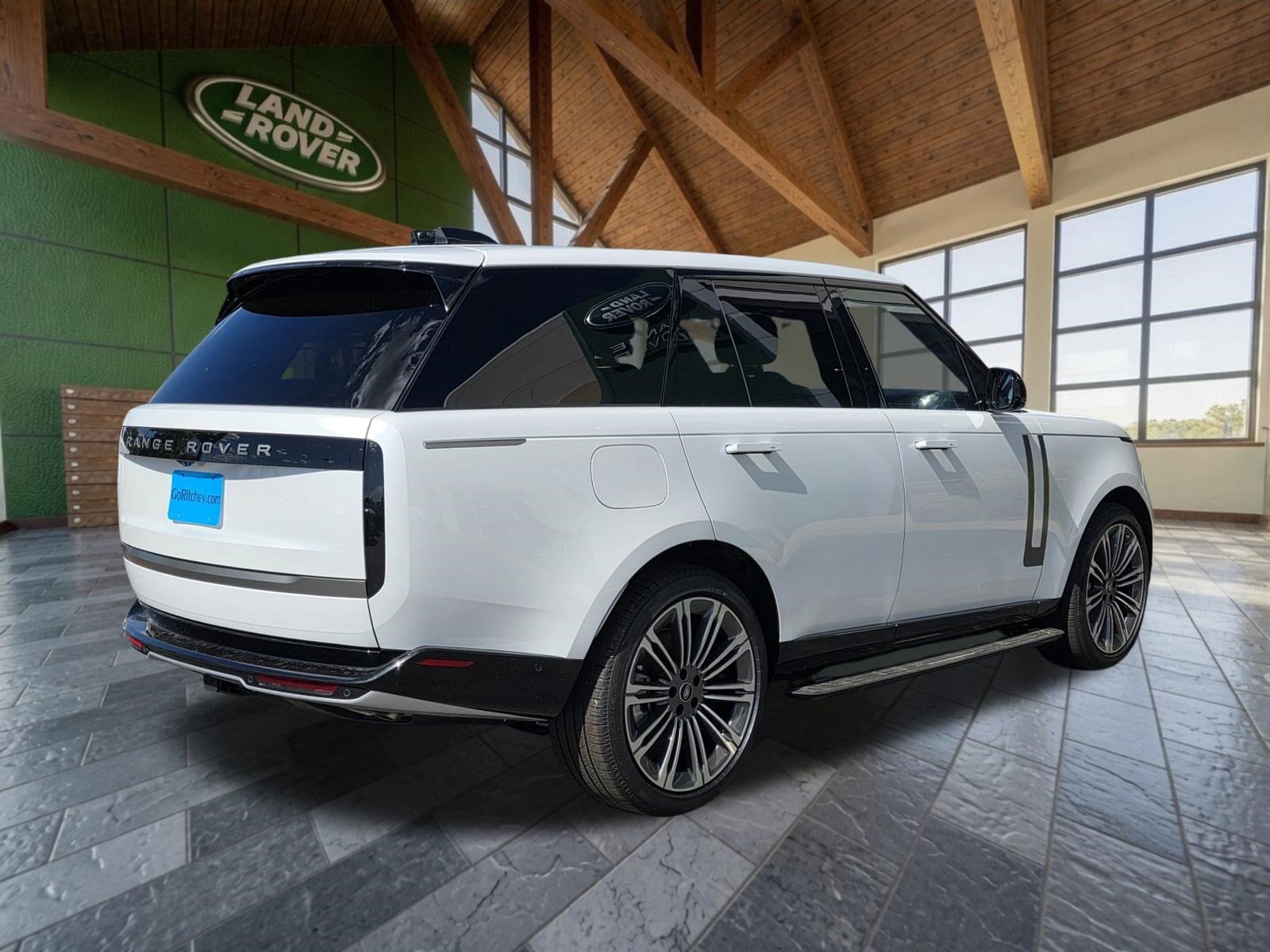 2025 Land Rover Range Rover SE - Photo 6