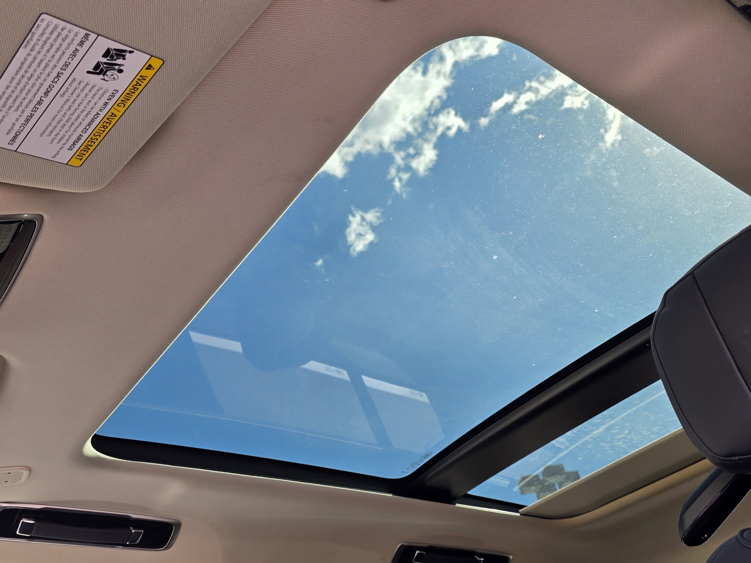2025 Land Rover Range Rover SE - Photo 14