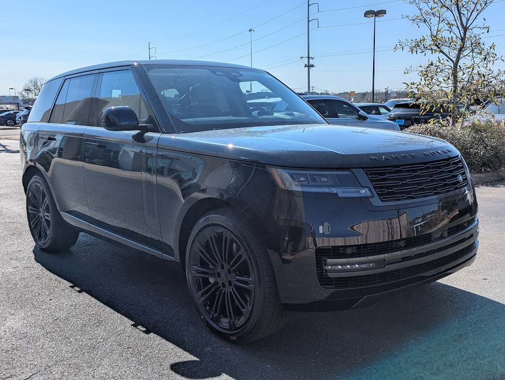 New 2026 Land Rover Range Rover SE SUV