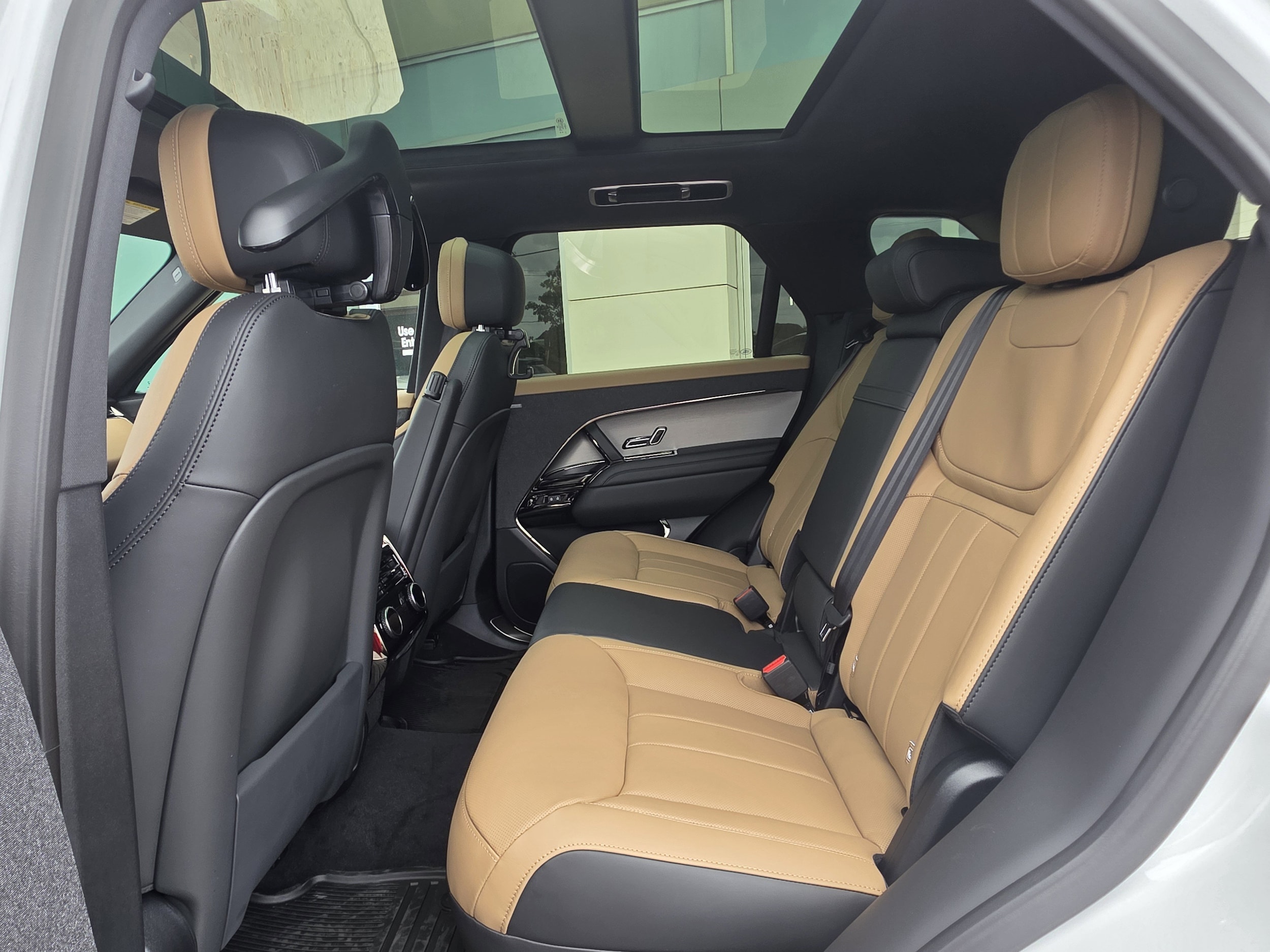 2026 Land Rover Range Rover Sport Dynamic SE - Photo 21