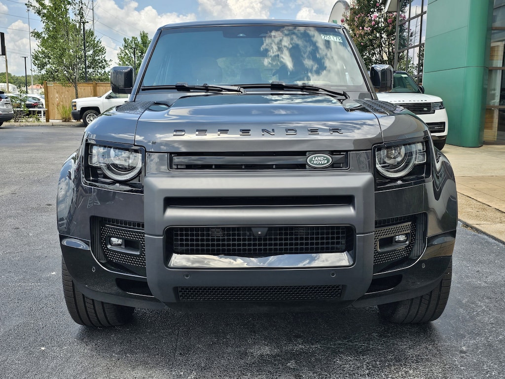 New 2025 Land Rover Defender 110 V8 SUV