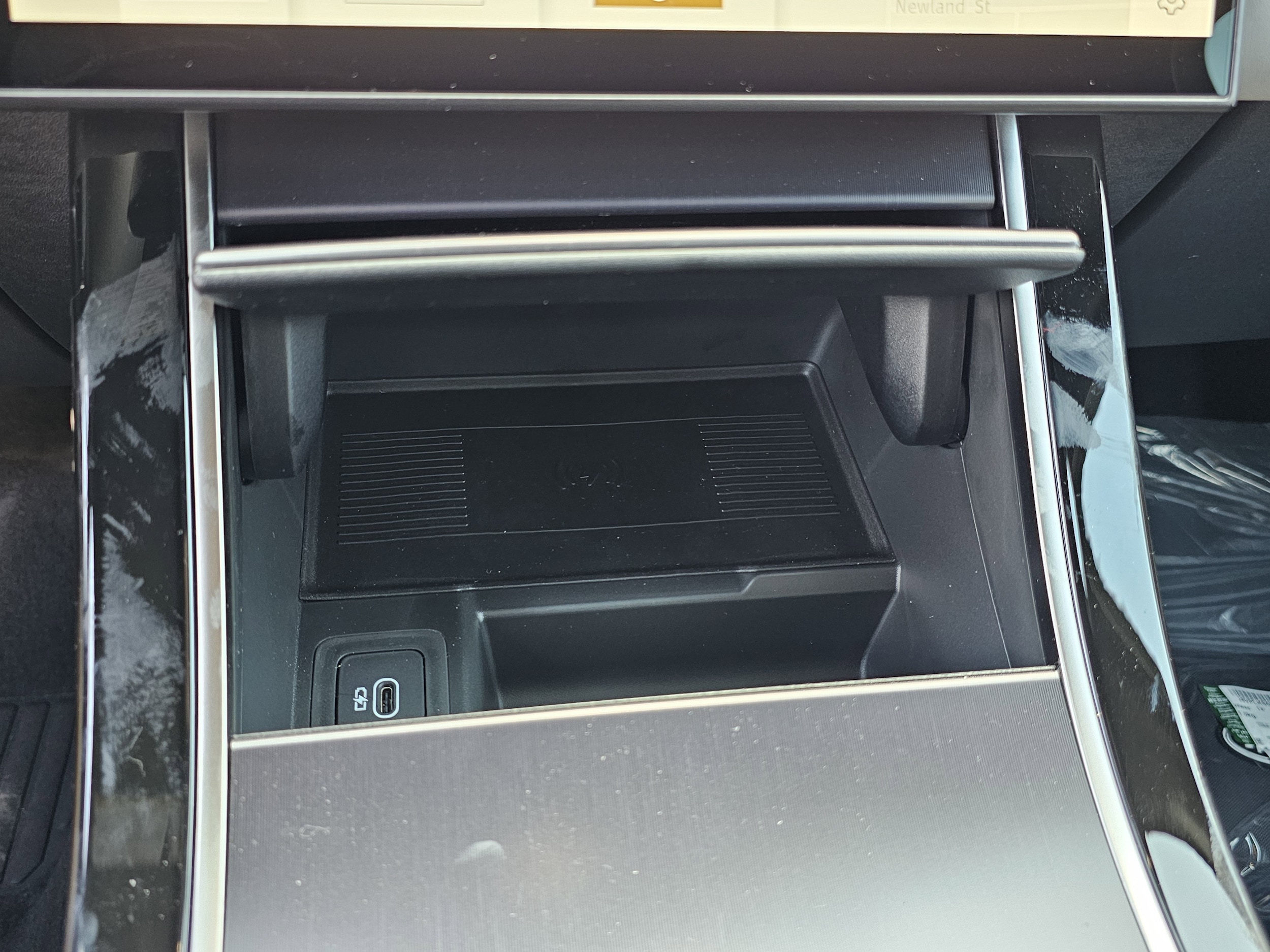 2026 Land Rover Range Rover Velar Dynamic SE - Photo 25