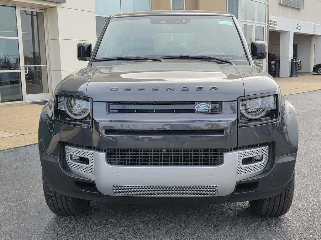 New 2025 Land Rover Defender 110 400PS S SUV