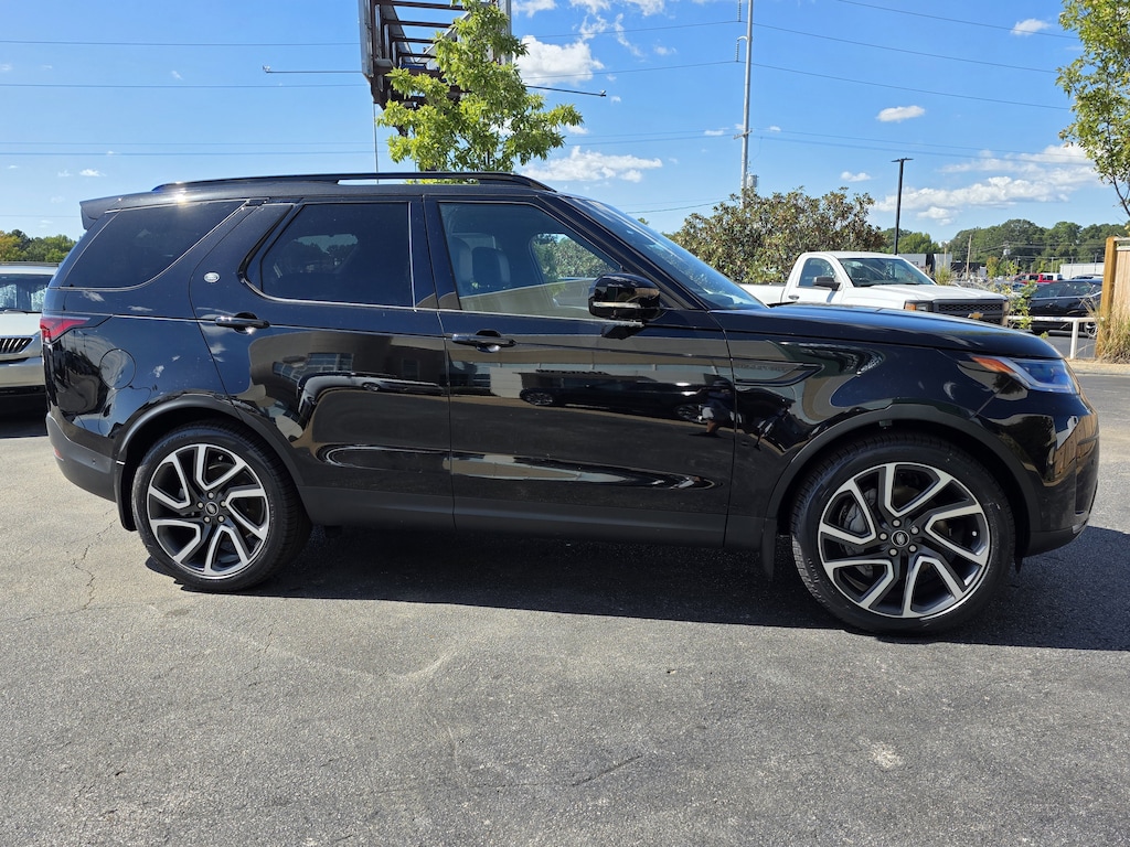 New 2025 Land Rover Discovery S SUV