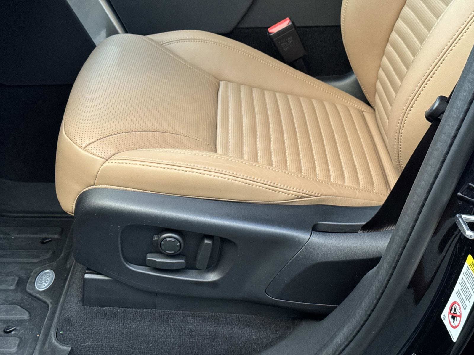 2025 Land Rover Discovery Dynamic SE - Photo 21