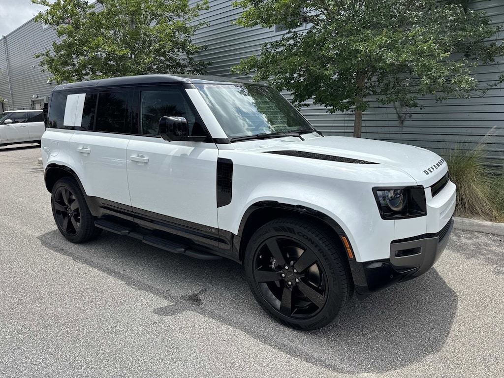 New 2026 Land Rover Defender 110 V8 SUV
