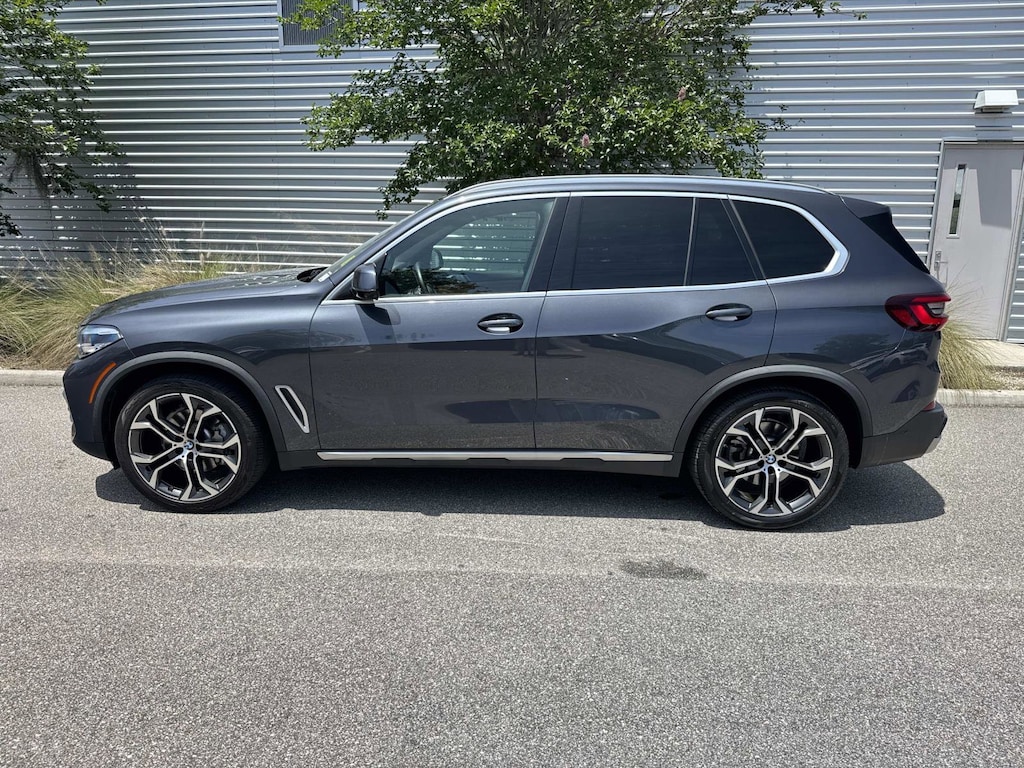 Used 2021 BMW X5 sDrive40i Sports Activity Vehicle