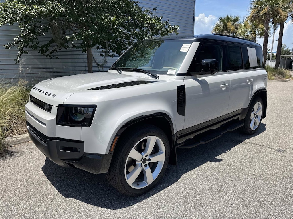 New 2026 Land Rover Defender 110 X-Dynamic SE SUV