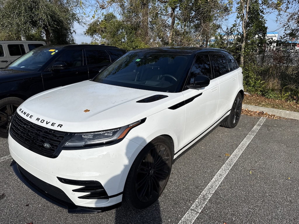 Used 2024 Land Rover Range Rover Velar Dynamic SE P250 Dynamic SE