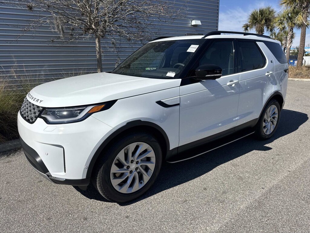 New 2026 Land Rover Discovery S SUV