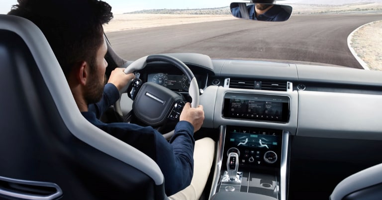 2018-Range-Rover-Sport-Driver (2).png