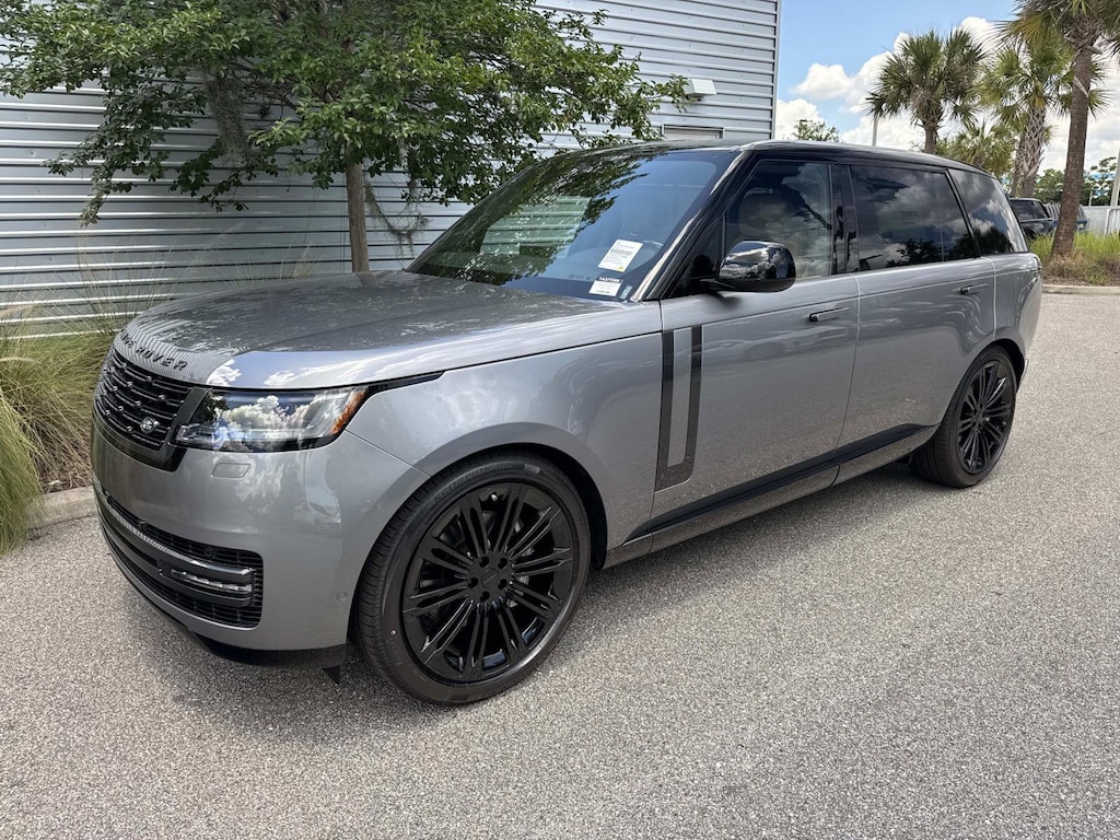 New 2026 Land Rover Range Rover SE 7 Seats SUV