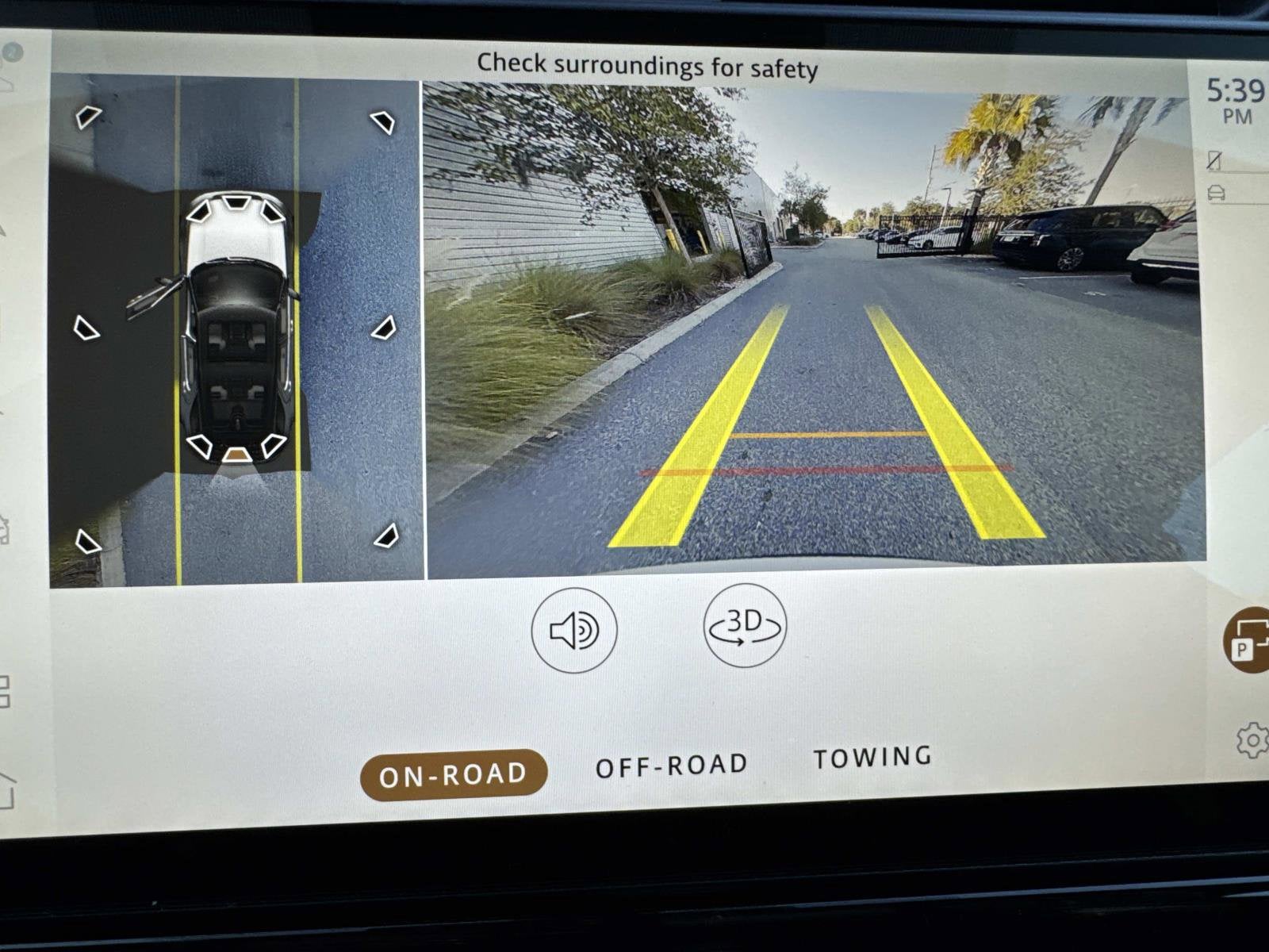 2025 Land Rover Discovery S - Photo 25