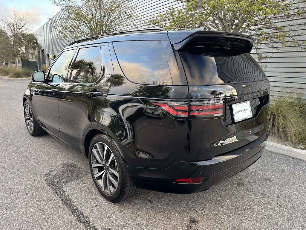 Certified 2025 Land Rover Discovery Dynamic SE P360 Dynamic SE