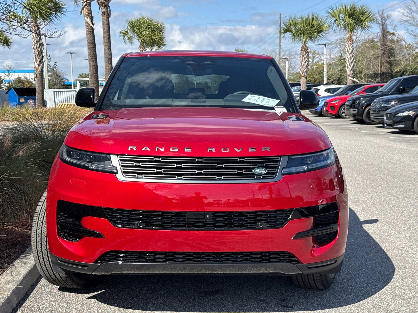 2025 Land Rover Range Rover Sport photo 2