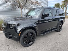 2026 Land Rover Defender 130 X-Dynamic SE SUV