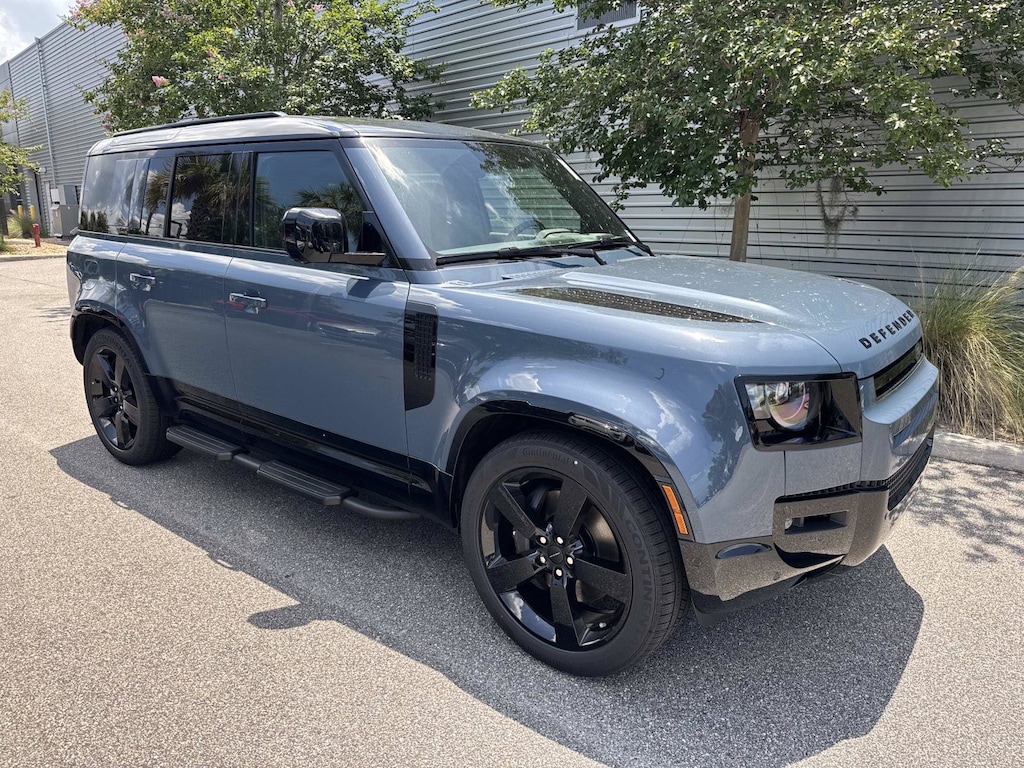 New 2026 Land Rover Defender 110 X-Dynamic SE SUV