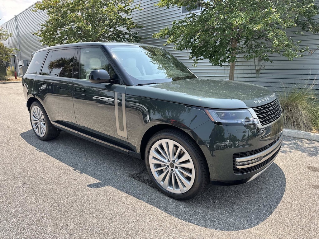 New 2026 Land Rover Range Rover SE 7 Seats SUV