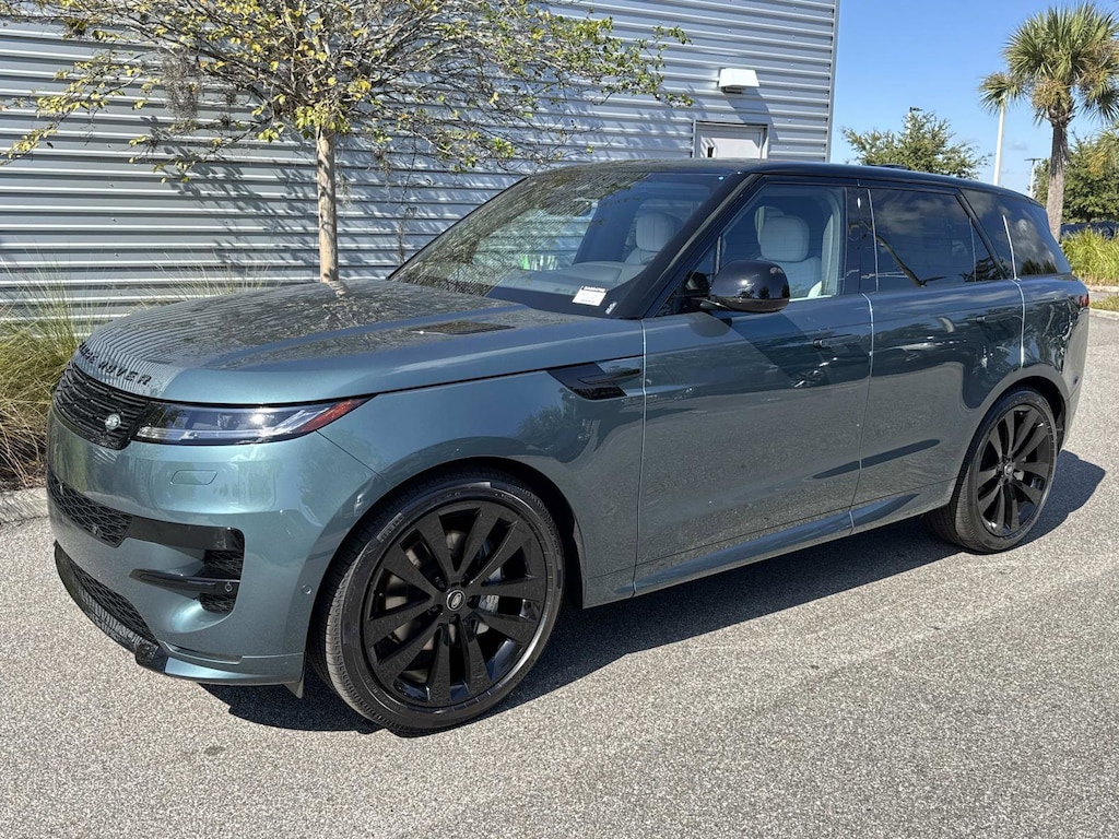 New 2025 Land Rover Range Rover Sport Dynamic SE SUV